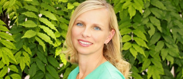 Willkommen im Team: Dr. Eva Markert - Zahnärzte Kirchheim Dres. Markert & Müller